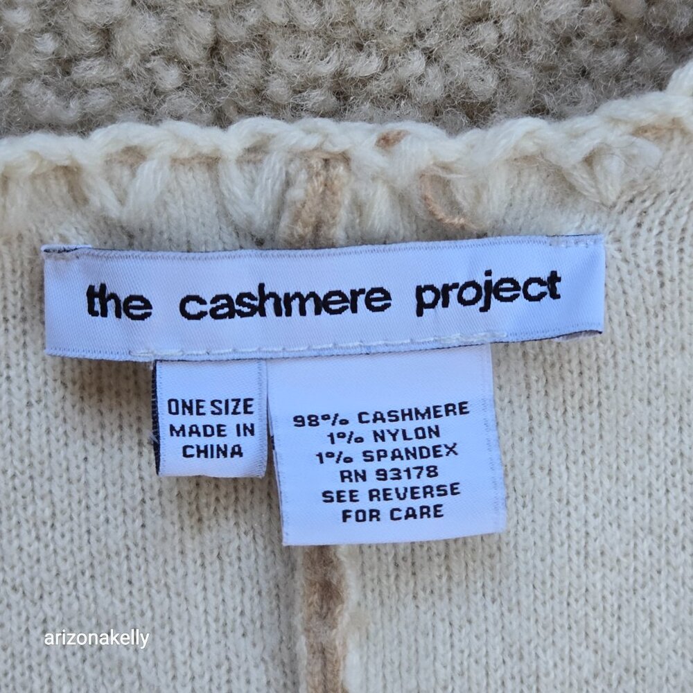 The Cashmere Project THICK Wrap Tan and Cream - Picture 2 of 16